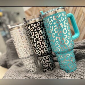40 oz Leopard print tumbler